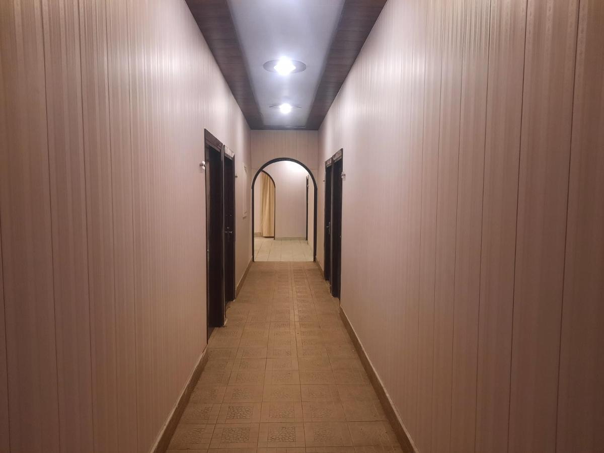 Royal Fort Executive Hotel Gulberg 라호르 외부 사진